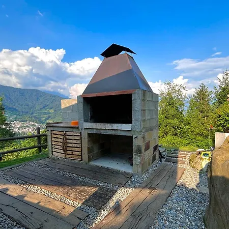 Alpstuga Immersa Nella Natura